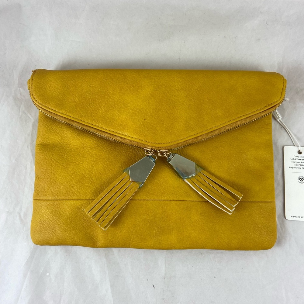 NEW NWT Urban Expressions Women Yellow  Leather Stella Clutch Crossbody Bag.